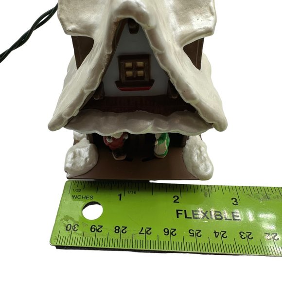 Hallmark Keepsake Magic Ornament Light Motion Mr Mrs Santa Claus Hug Christmas - Picture 12 of 14